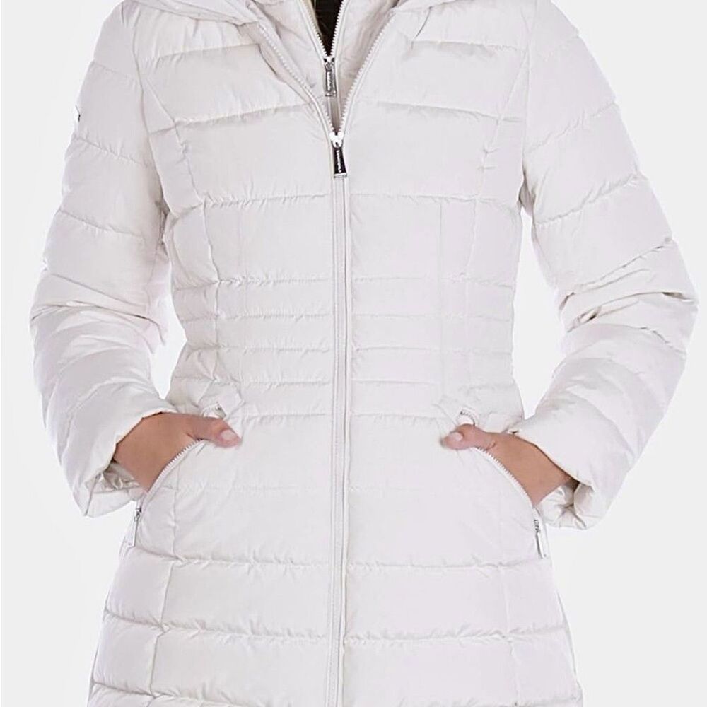 Shelli Segal Women's White Quilted Jacket